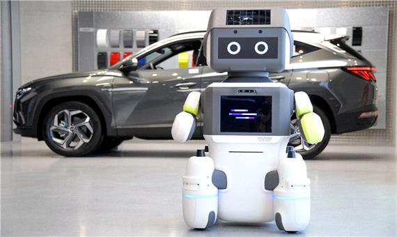 هیوندای از ربات خدمات مشتریان برای نمایشگاه‌های خودرو رونمایی کرد