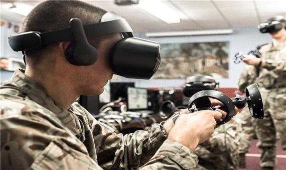 سربازان ارتش بریتانیا با تمرین در واقعیت مجازی برای نبرد آماده می‌شوند [تماشا کنید]